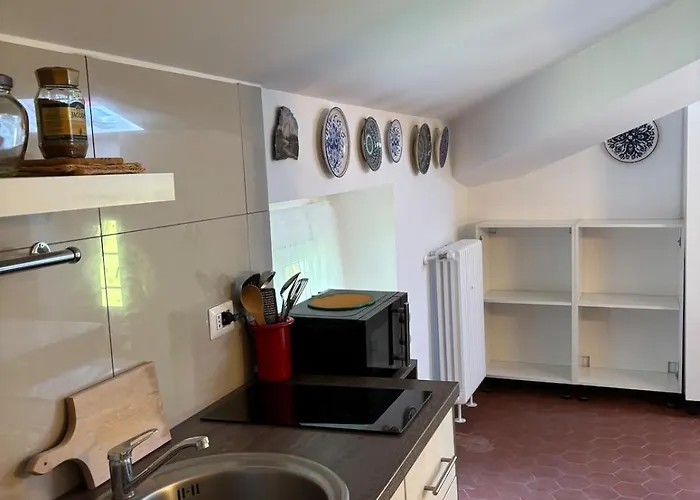 Apartamento Amazing Attic At The *